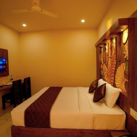 Kottackal Nature Inn Nedumbassery Exterior foto